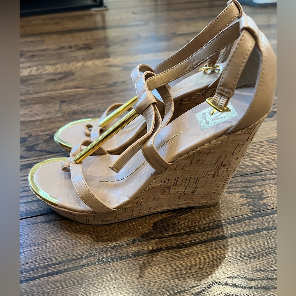 Dolce Vita wedges